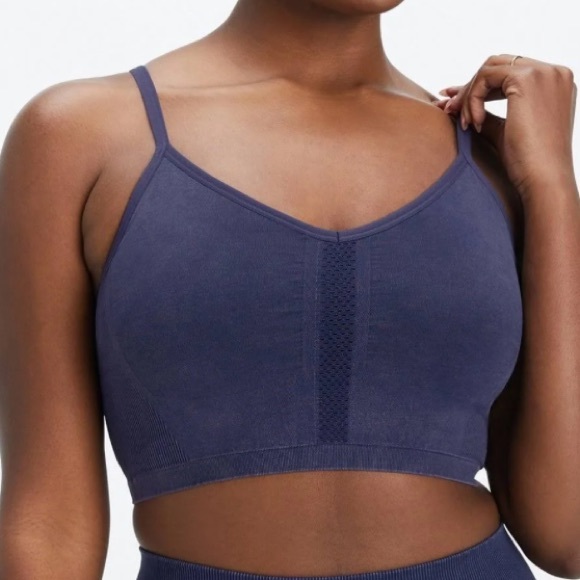 Fabletics Other - Fabletics Sync Seamless Midi Bralette Size M NWT